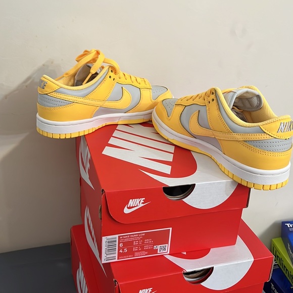 Nike Dunk Low Womens Citron - Picture 6 of 7